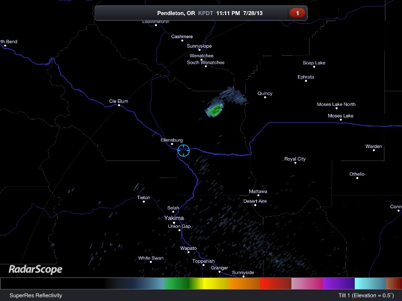 RadarScope image of the Pendleton, Oregon radar reflectivity. Blue circle shows my location, and the green blob to my northeast is the fire.